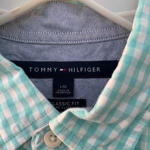 Tommy Hilfiger Mens Large dress shirt